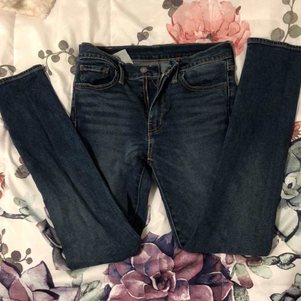 Levi skinny jeans